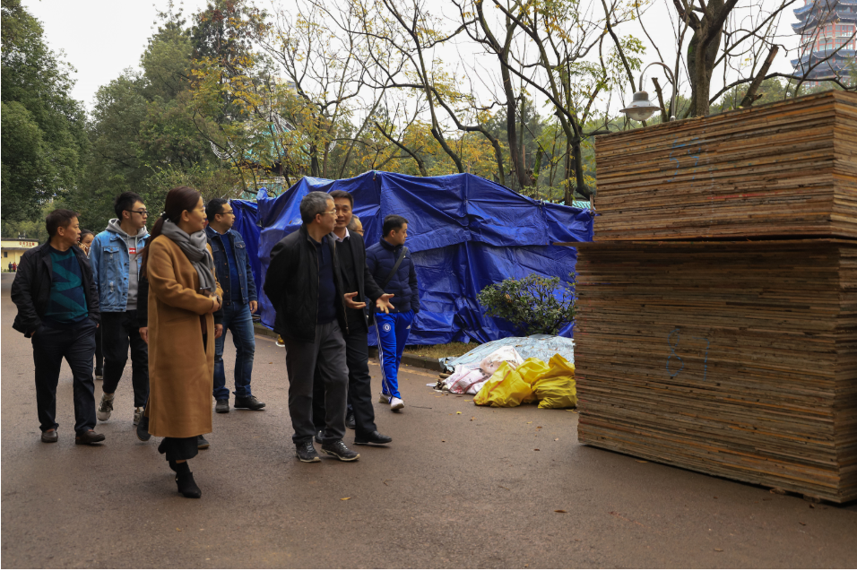 市國投集團公司檢查燈會布展和安全情況 市國投集團公司檢查燈會布展和安全情況